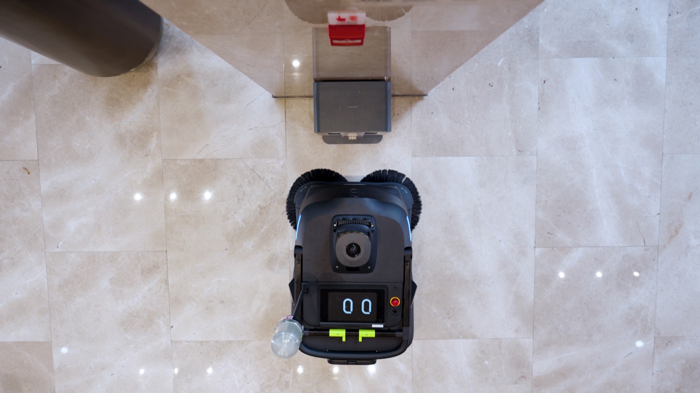 PUDU MT1 Max — Robot vệ sinh năng suất lớn 2.200 m²/h: đánh giá & thông số