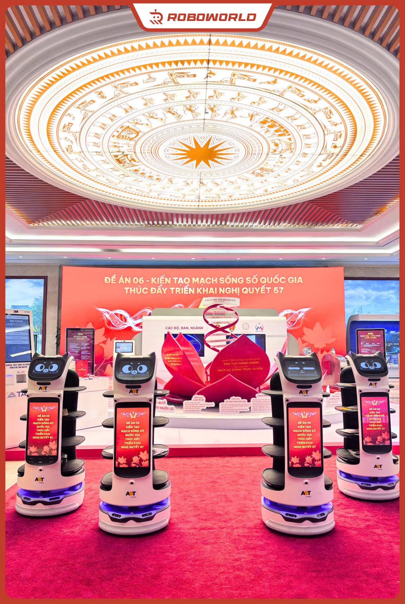Robot Roboworld toả sáng tại sự kiện — ảnh 2